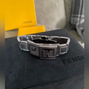 Fendi Orologi Secret Diamond Dial Watch